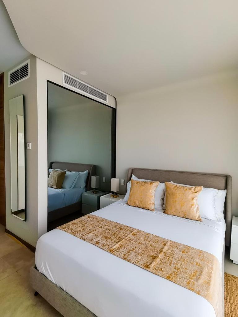 Апартаменты Alizee Tower Плая-дель-Кармен Экстерьер фото